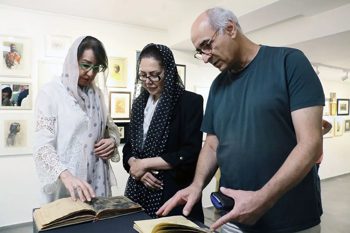 نمایشگاه از پی عظیم مرکباتچی در گالری مژده