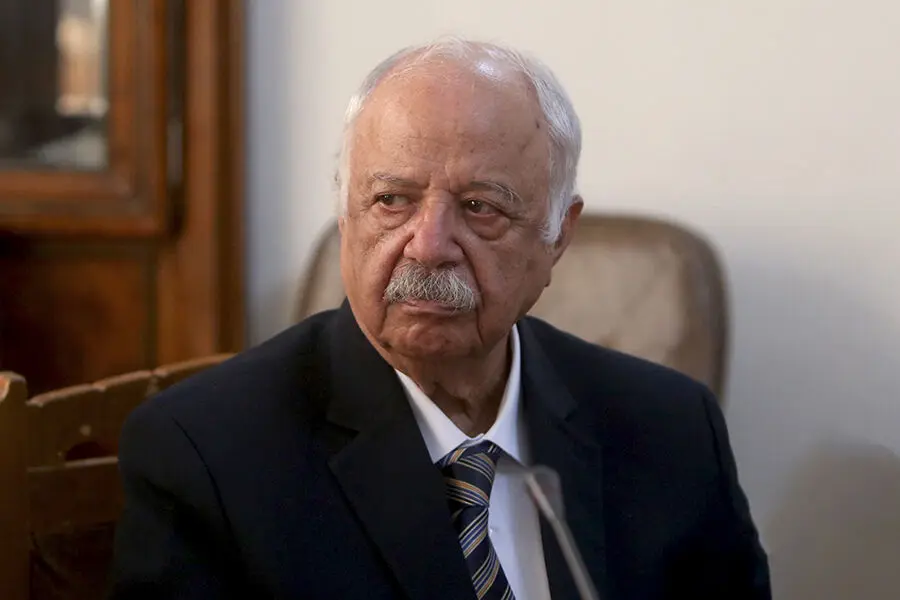 آیین نکوداشت طاهره صفارزاده توسط جایزه آینه دار دوران