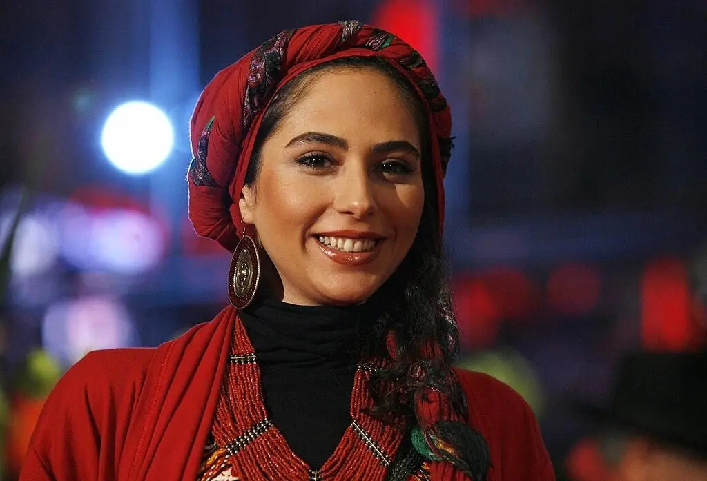 گریم متفاوت رعنا آزادی‌ور در سریال ناصرالدین‌ شاه/عکس 