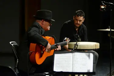 کنسرت‌های "شب‌های گروه بی" در تالار وحدت 2