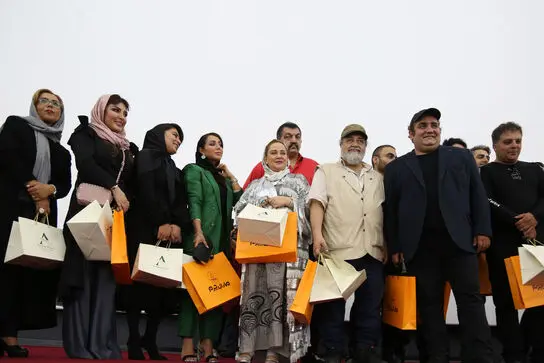 اکران فیلم "ایکس لارج" در سینما آستارا تجریش