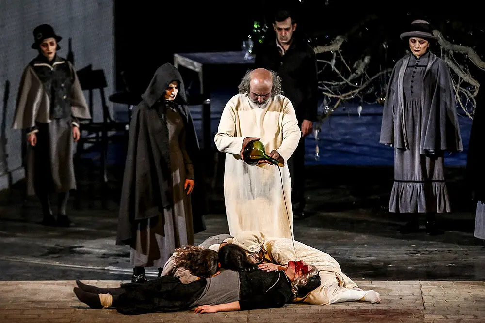 نمایش 
