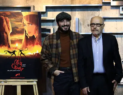 ببینید: ابراز محبت نوید محمدزاده به بازیگر قدیمی