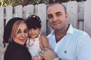 تولد دومین فرزند خواننده سریال شهرزاد / عکس