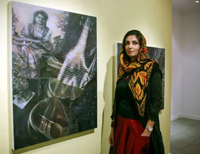 نوازندگان عجیب و بی‌تحرک در نقاشی‌های مریم صالحی/ عکس‌ها