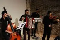 نوای آکاردئون در تهران می‌پیچد/ فیلم 