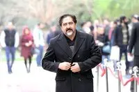 ببینید: آوازخوانی حسام الدین سراج در کنار آرامگاه مولانا