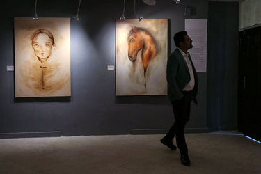 نمایشگاه نقاشی های مهناز بهرام نیا در گالری نگر