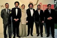 ببینید: تشویق "متری شیش و نیم" در ونیز/ نوید محمدزاده: مثل شیری در قفس بودم