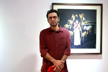 نمایشگاه آثار علیرضا معماریانی با نام "عزای عمومی" در گالری اعتماد