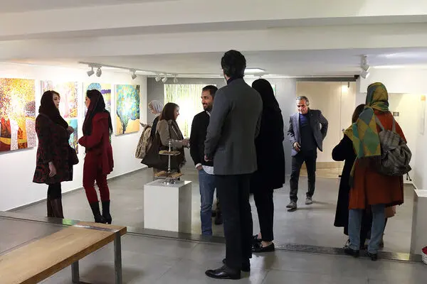 ببینید: درختان خاص رضا بیگناه در گالری مژده