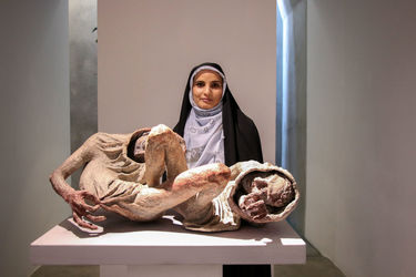 نمایشگاه مجسمه مهری موسوی منفرد در گالری سایه