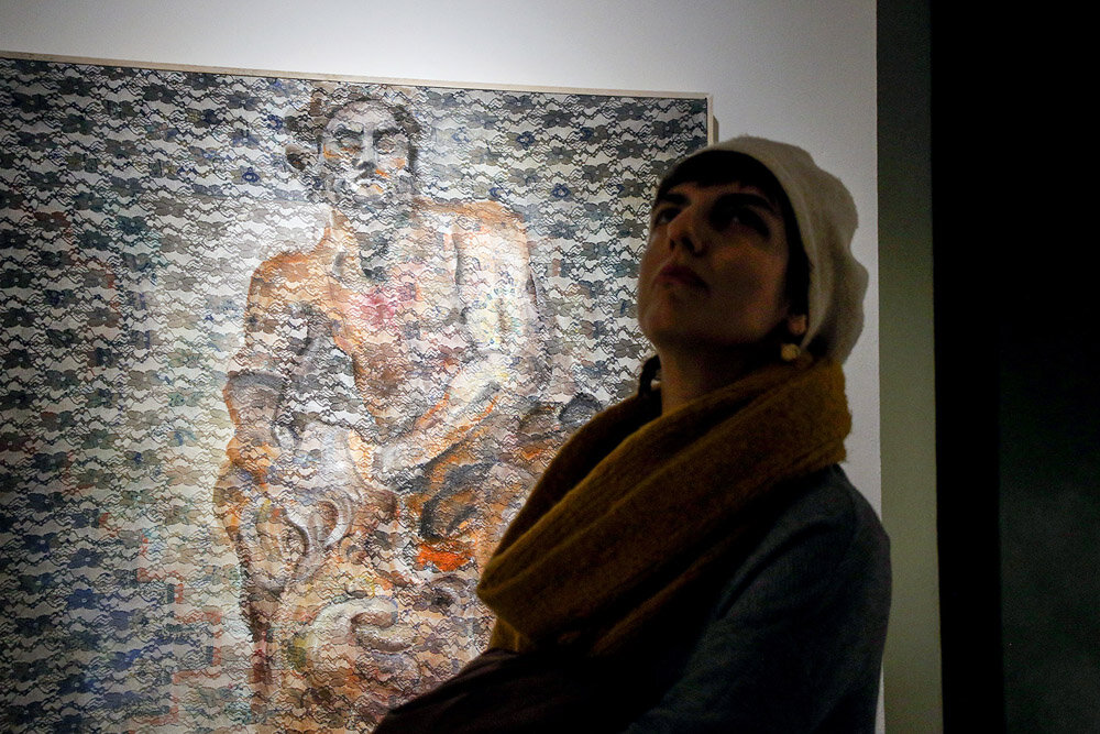 Mahsa Makki Opens Painting Exhibition in Saye Gallery