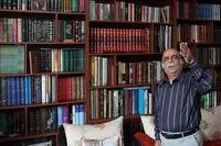تاکید میرجلال‌الدین کزازی به کتابخانه‌گردی با چهره‌های فرهنگی
