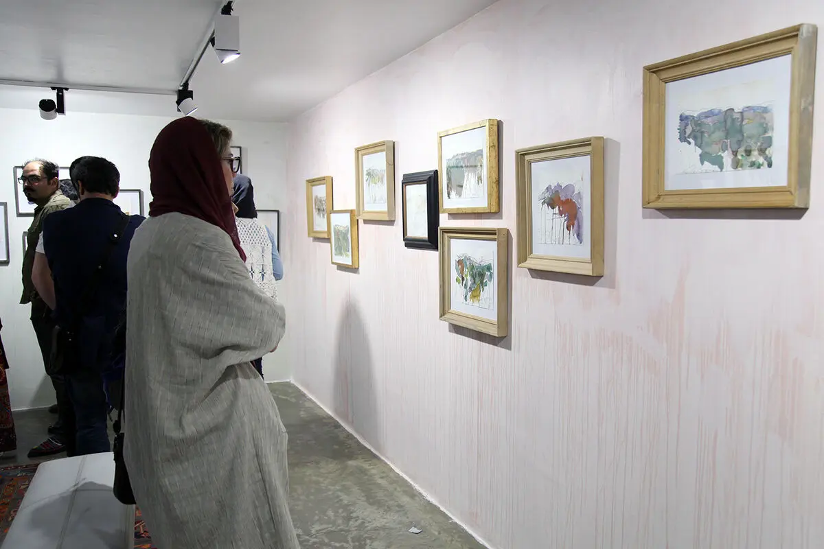 نمایشگاه آثار دو و سه‌بعدی شقایق عربی و فریدون آو در گالری دستان دو