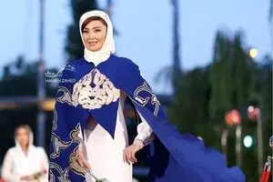 استایل خاص و ژست‌های مدلینگ مریم معصومی/ فیلم