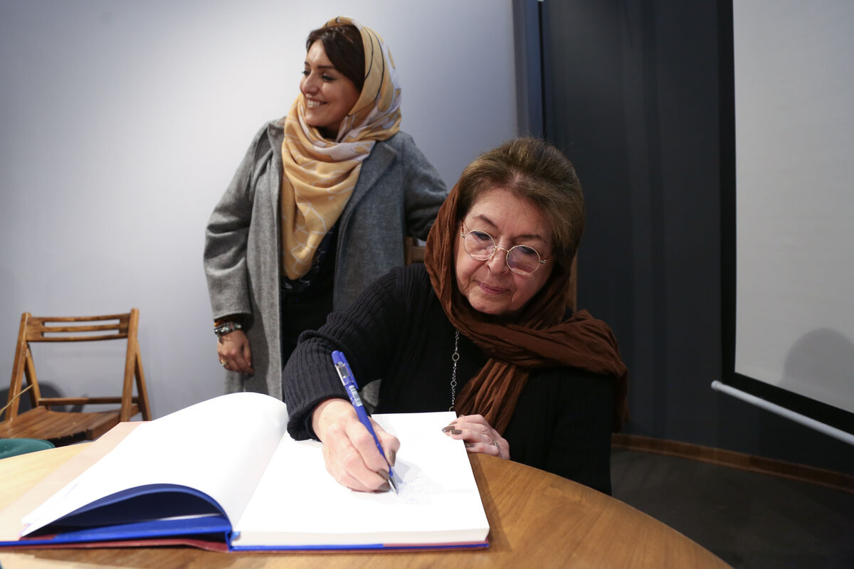 دومین نشست