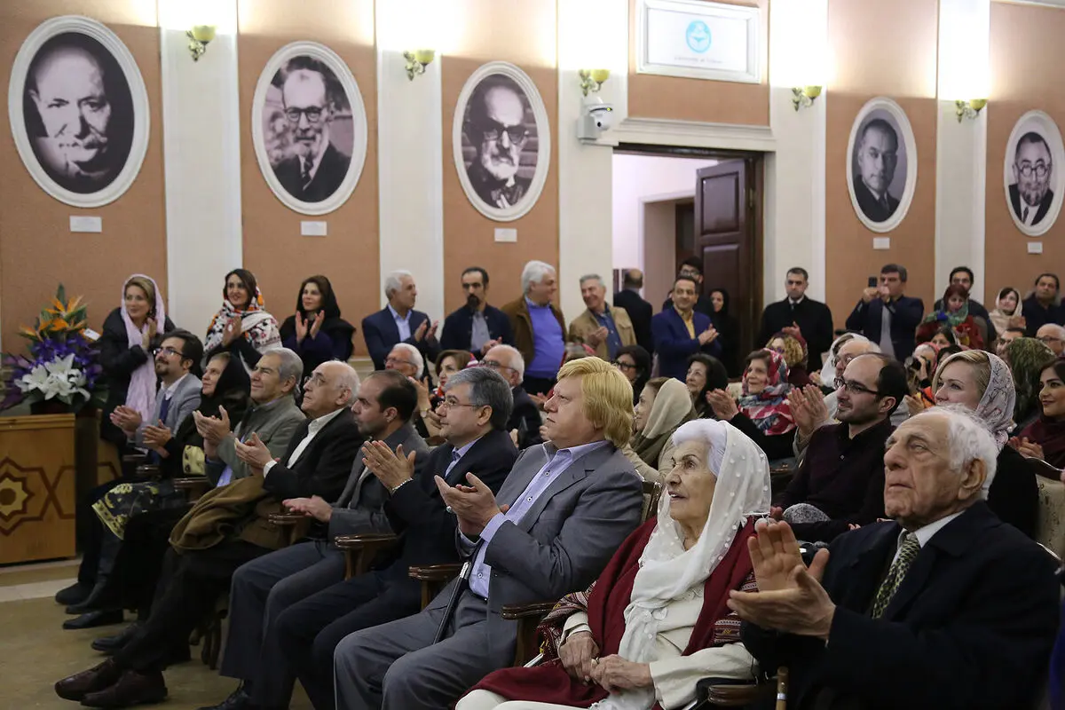 افتتاح تالار دائمی منیر فرمانفرمائیان در باغ موزه نگارستان دانشگاه تهران