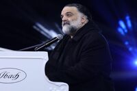اجرای زنده علیرضا عصار در برنامه شهاب حسینی/ فیلم
