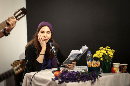 رونمایی از کتاب "تیراندازی در باک هِد" در آموزشگاه سکو