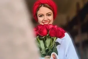 بلیت ۷۰۰ هزار تومانی کنسرت در کیش ۶۹۵ هزار تومانی سی صد در تهران/پای مهران غفوریان، ماهور الوند و دلنیا هم به صحنه باز شد