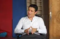 یک بوس کوچولو،خواهر همسر و عباس قادری/پاسخ های جالب علیرضا فغانی