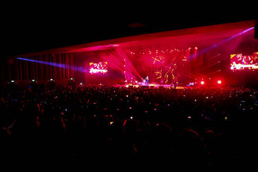 اجرای کنسرت زانیار خسروی در سالن میلاد نمایشگاه