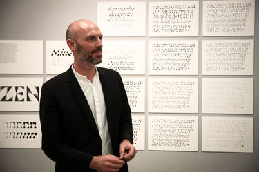 نمایشگاه آثار تایپ دیزاین و پوستر توماس مارشاند در گالری خانه هنرمندان