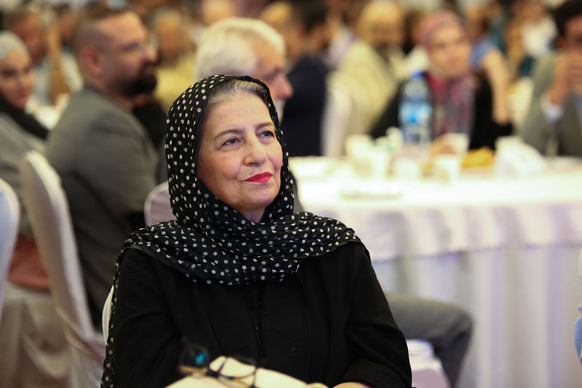 دومین جایزه آکادمی سینماسینما در هتل انقلاب تهران