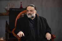 ببینید: همخوانی جالب علیرضا عصار با دختر جوان 