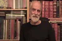 واکنش آیدین آغداشلو به سانحه هواپیمای اوکراین/ کاش به سالخوردگی نمی‌رسیدم!