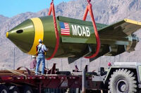 بمب مادر GBU-57 چیست و کوه کلنگ کجاست؟ / مادر بمب‌ها در افغانستان استفاده شد