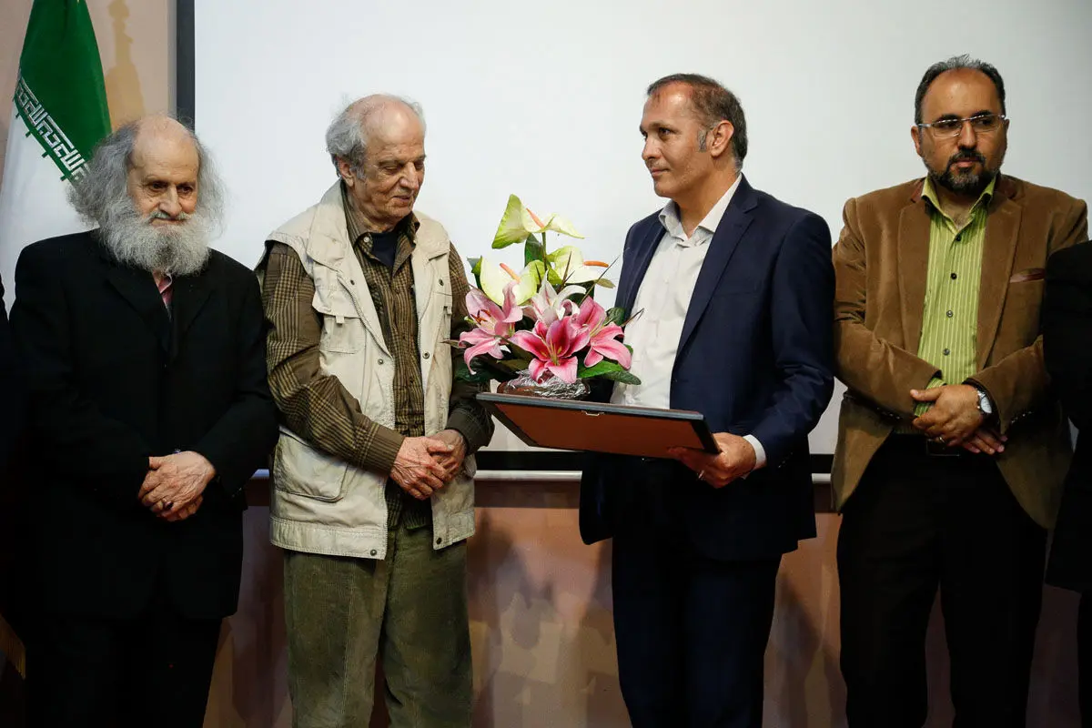 بزرگداشت منوچهر معتبر در هنرستان هنرهای زیبای تهران
