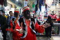 ببینید: شور و حال خرید نوروزی در بازار تجریش