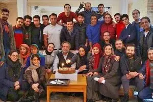 تهیه کننده «دیوار به دیوار»: رنگ بنفش را مگر می شود حذف کرد