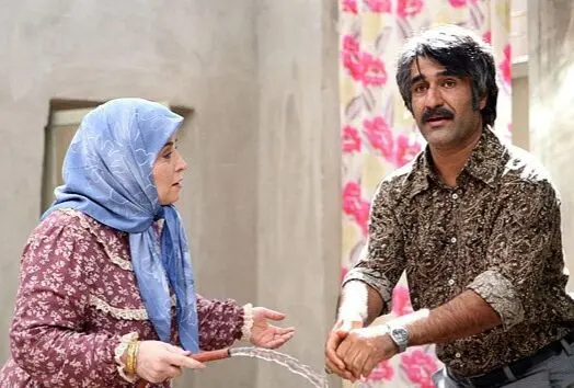 می خواهید با زیرخاکی قدس را آزاد کنید؟/ اعتراض به توقف ۱۵ سریال