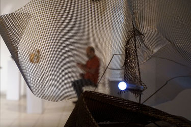 نمایشگاه پیکره‌های جنبشی آرش فاتح در گالری ویستا