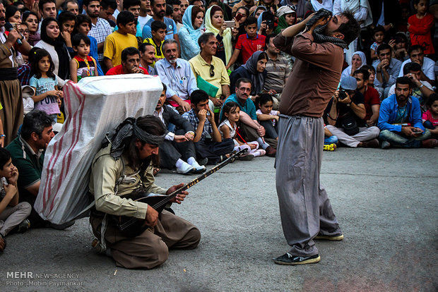 12th intl. street theater festival