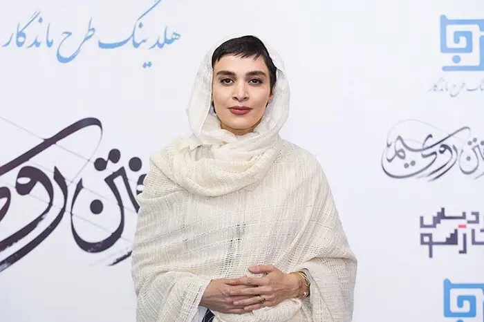 شعرخوانی جنجالی اندیشه فولادوند/ فیلم