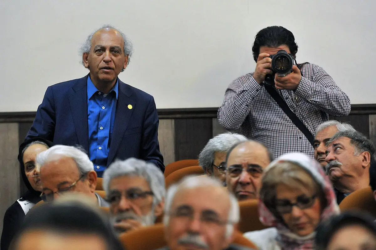 تجلیل از هنرمندان پیشکسوت متولد فروردین ماه