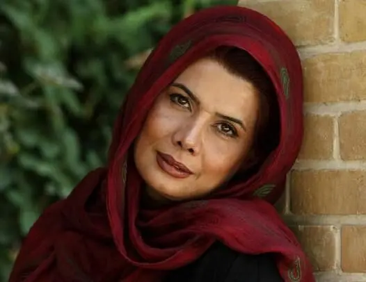 گریم عجیب عاطفه رضوی با موهای تراشیده / عکس