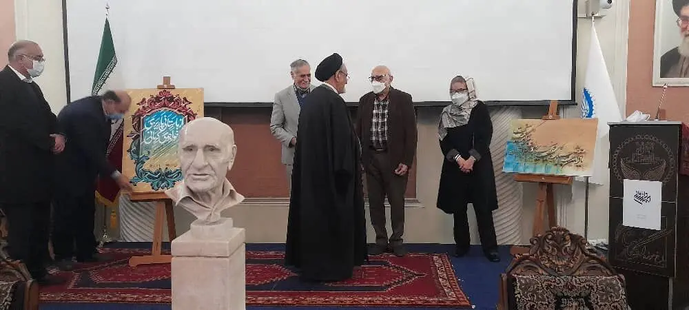 دومین جایزه آینه دار دوران