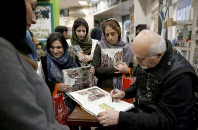 عکس ها از رونمایی 