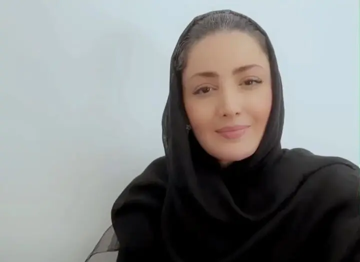 ویدئو: دکلمه احساسی شیلا خداداد با شعر رضا صادقی/ حواست به من باشه