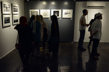 نمایشگاه گروهی عکس از 77 هنرمند در گالری ایوان