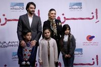 عکس ها از حضور سرخابی ها در اکران خصوصی یک فیلم