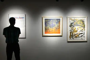 نمایشگاه آثار شهرو خردمند در گالری آ