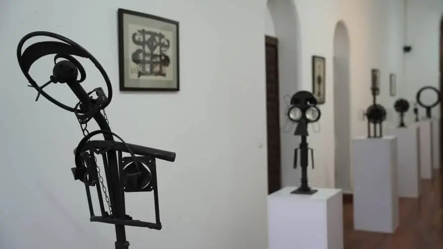 محمد محمدزاده تیتکانلو با مرکز اقتصاد هنر فاطر ( گالری ماهر ) در باغ موزه نگارستان