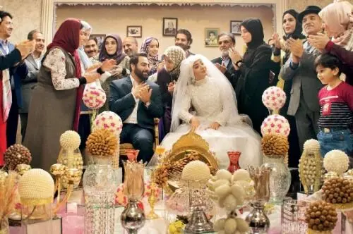 پشت پرده ۴۲۶دقیقه سانسور دو سریال تلویزیونی/ پول مردم حیف و میل می شود