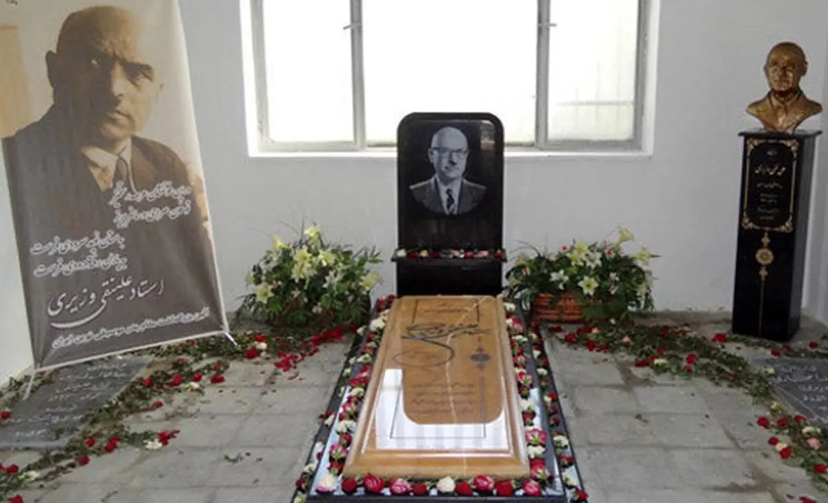 سرقت از مقبره علینقی وزیری پایه‌گذار موسیقی نوین ایران